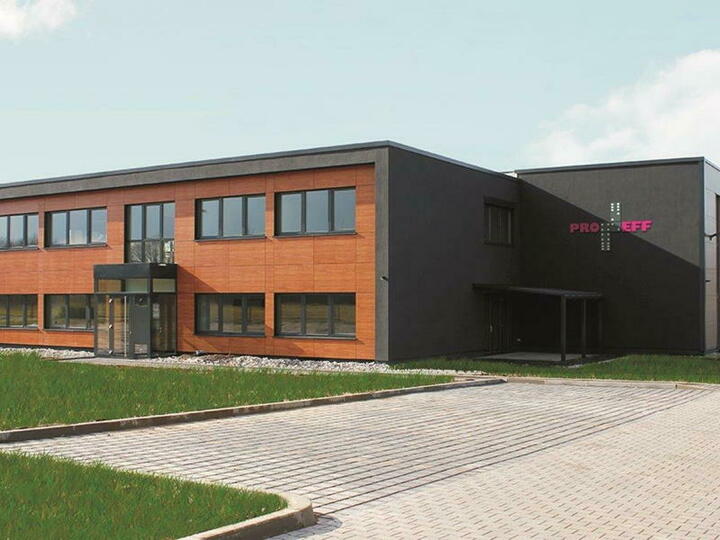 Mahrenolz Fenster & Türen für Schulen